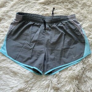 Nike Women's Athletic Shorts in Gray and Light Blue